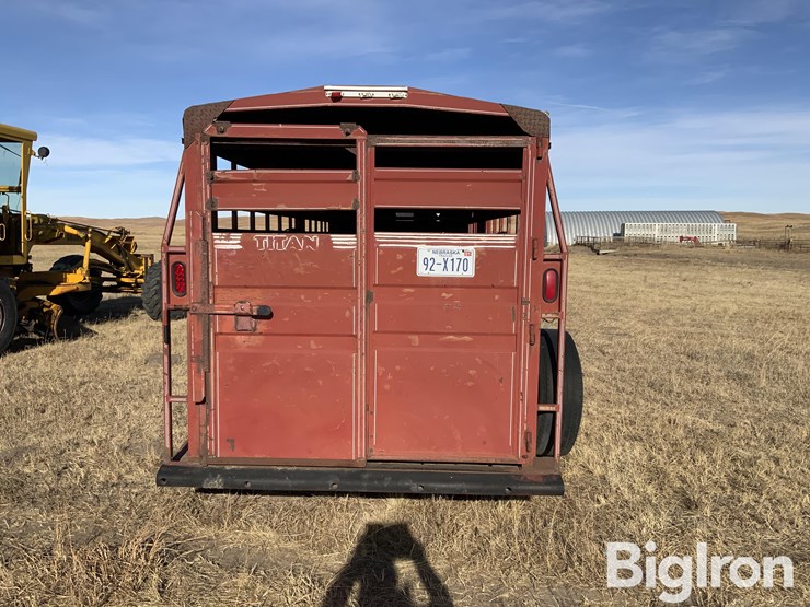 1990-titan-trailer-image-6