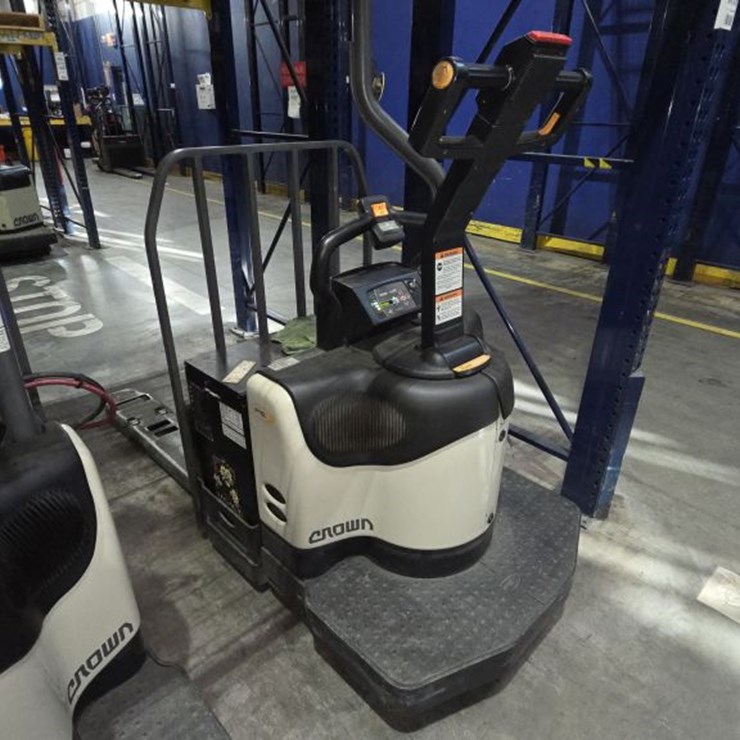 2016 CROWN PE4500-60