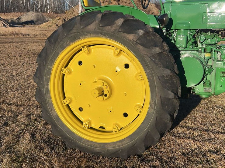 1955-john-deere-70-image-45