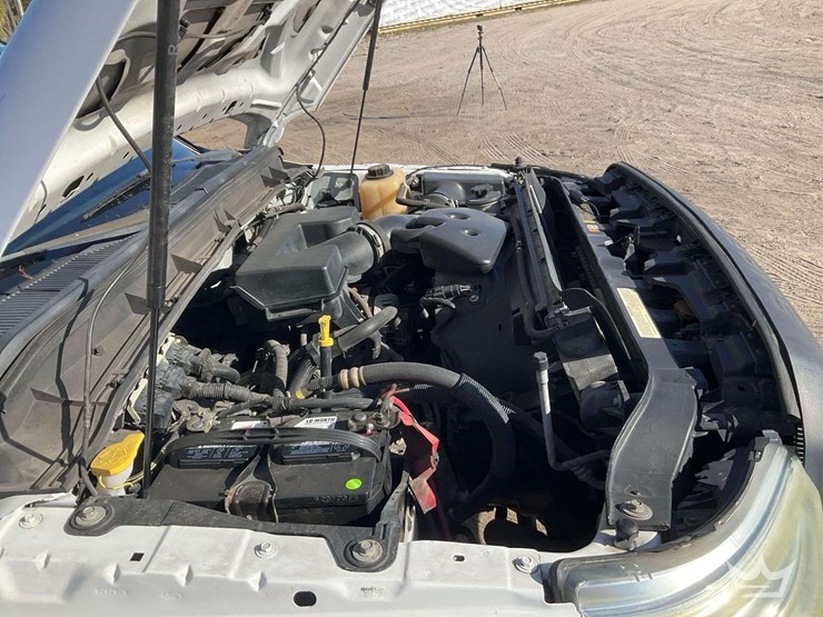 2012-ford-f-250-pickup-truck-image-9