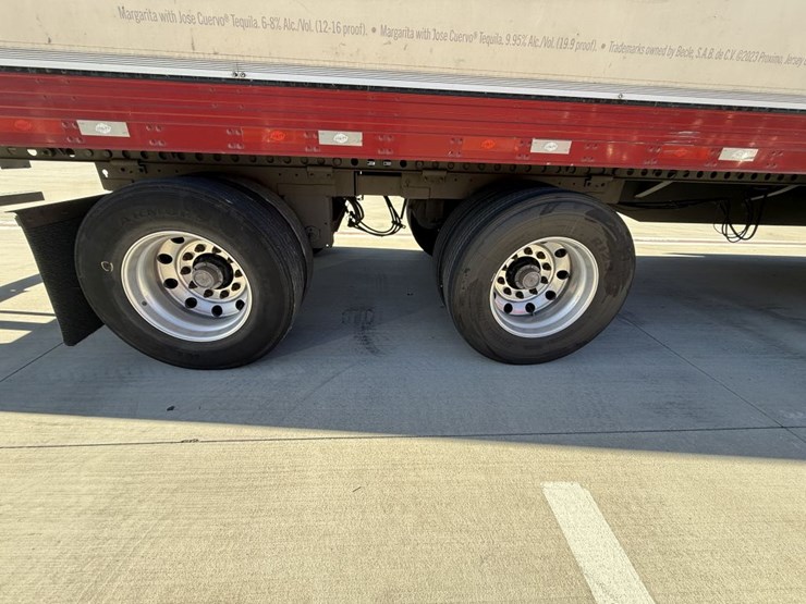 2016-utility-van-image-5