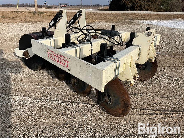 patriot-pivot-track-closer-image-3