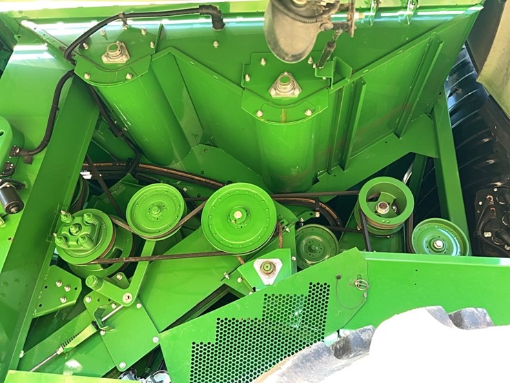 2015-john-deere-s670-image-59