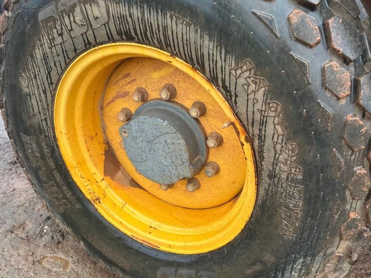 2014-volvo-sd75-image-18