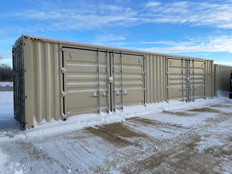 #102-•-40'-high-cube-multi-door-shipping-container-image-3