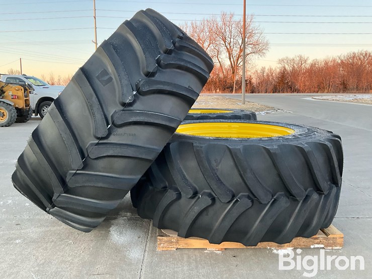 2025-john-deere-600r-image-8