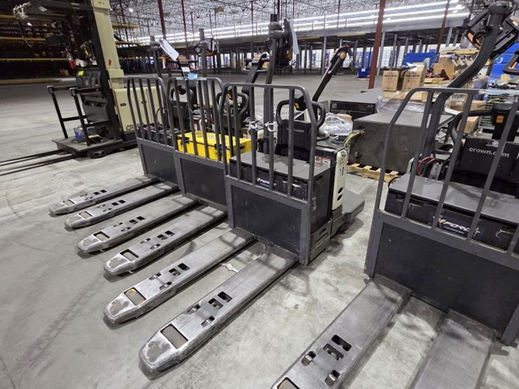 2020-crown-pe4500-60-image-2