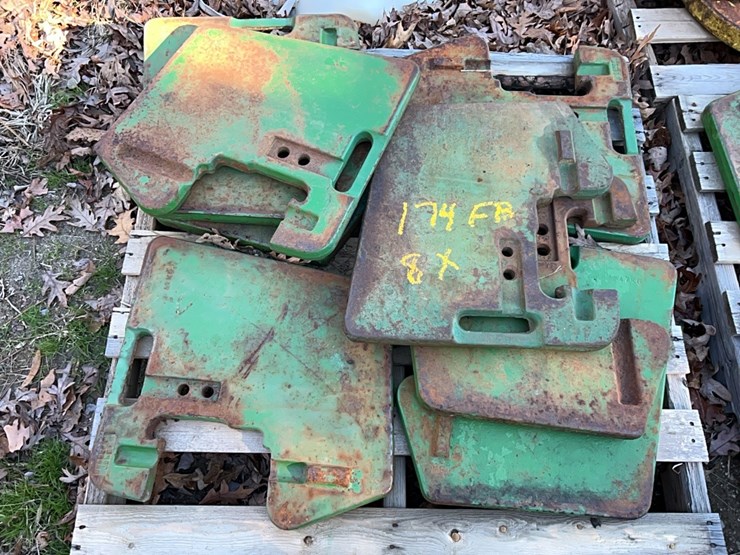 john-deere-8-image-1