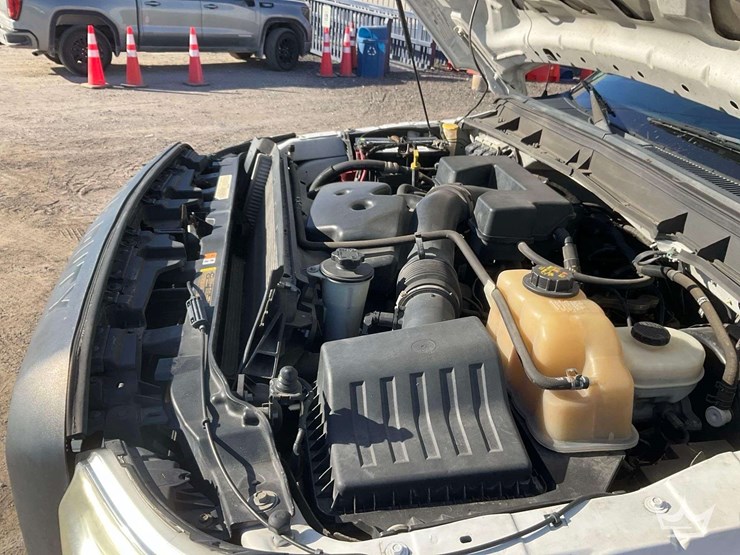 2012-ford-f-250-pickup-truck-image-8