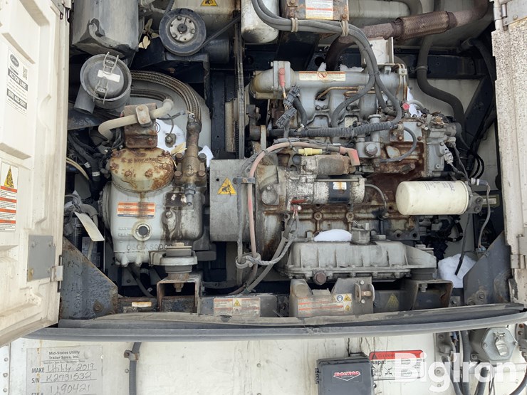 2019-utility-3000r-image-12