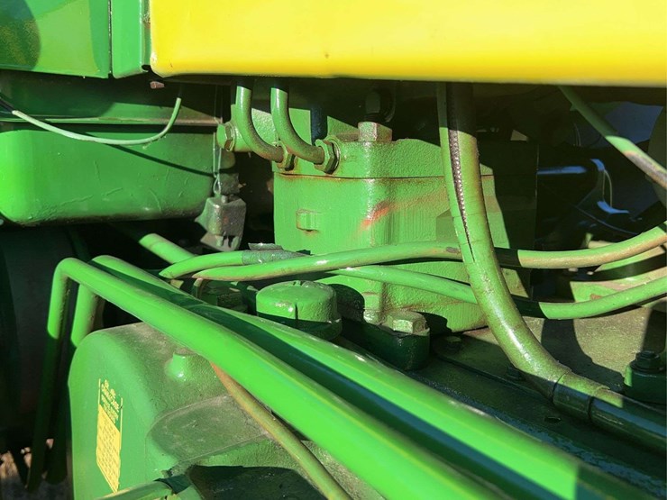 1960-john-deere-830-image-32