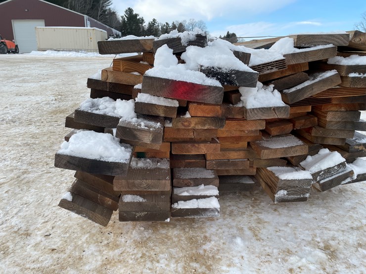 #3782-•-bundle-of-untreated-lumber-image-9