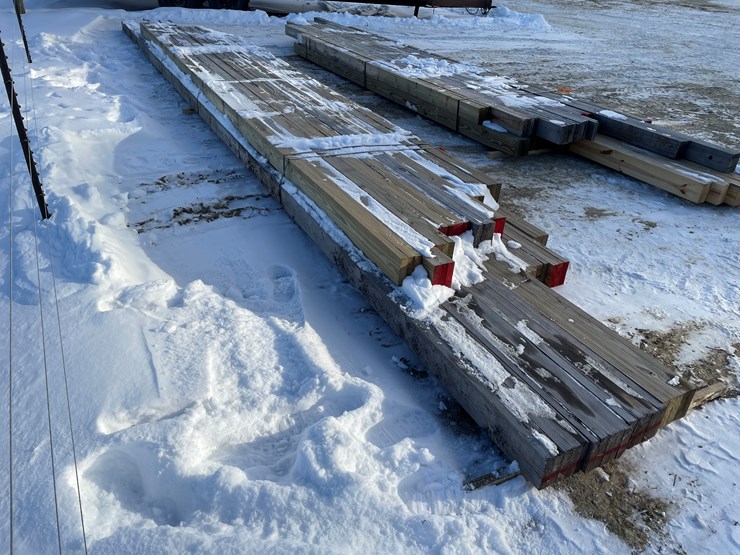 #3789-•-bundle-of-laminated-wood-beams-image-5