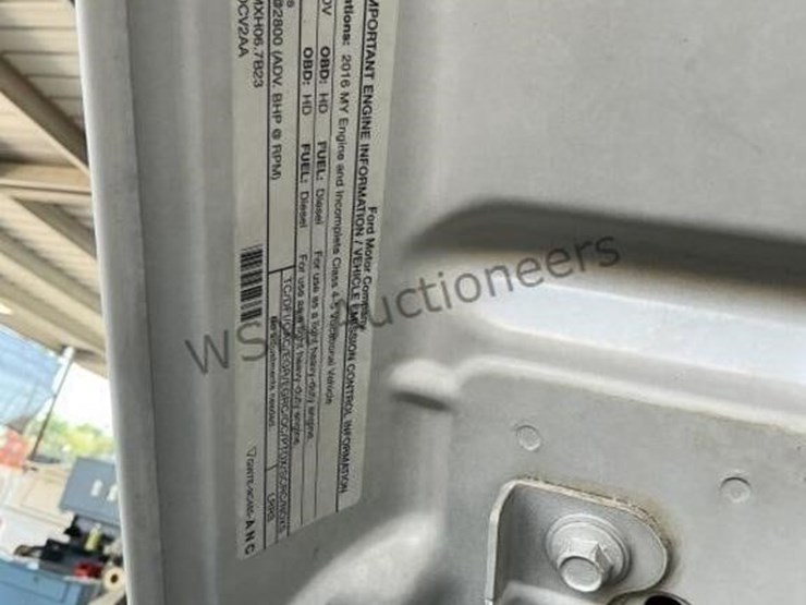 2016-ford-f550-image-11