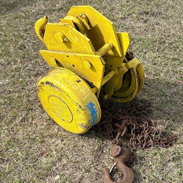 Yale Spur Geared Block 2 Ton Chain Hoist