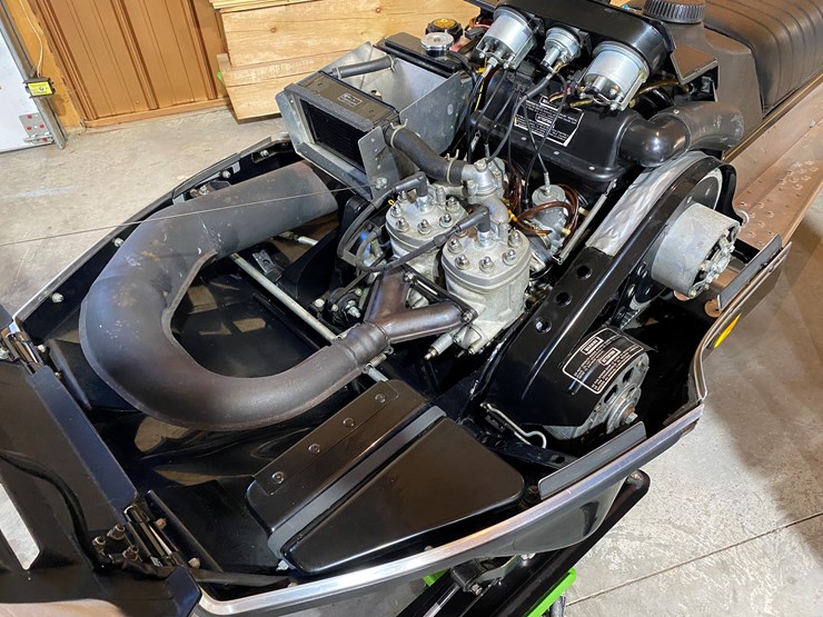 #3783-•-1980-kawasaki-440-invader-snowmobile-image-29