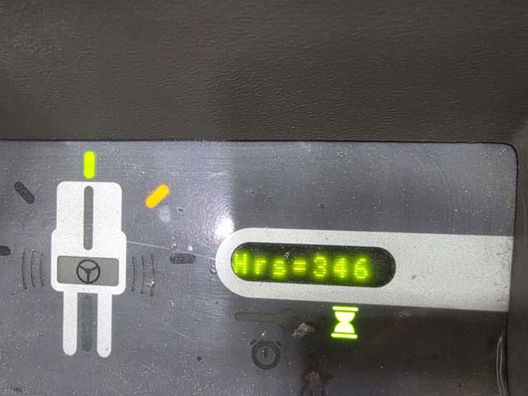 2006-crown-sp3420-30-image-3