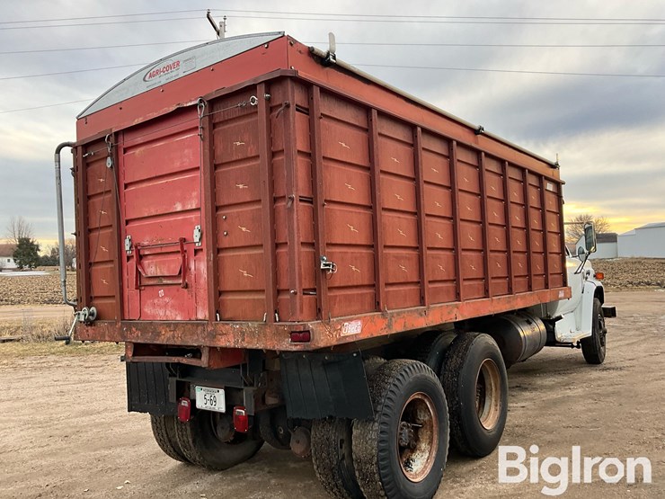 1974-chevrolet-c65-image-5