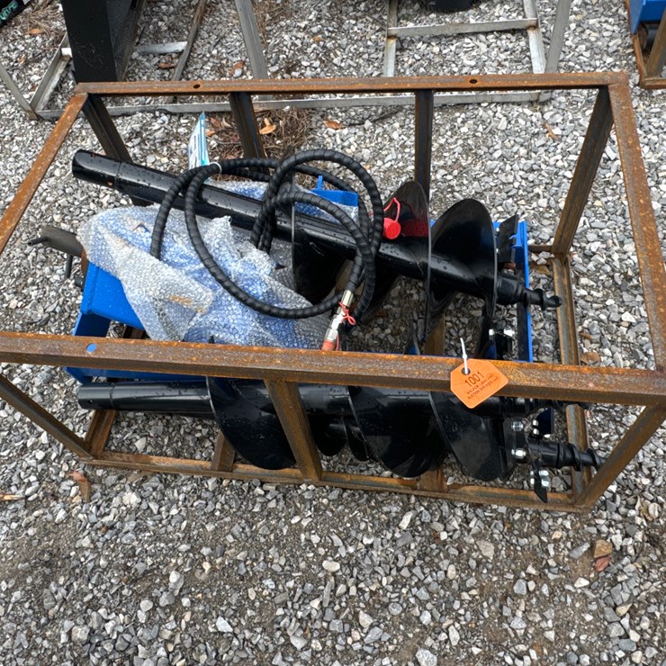 #1001 • New AGT Quick Attach Post Auger