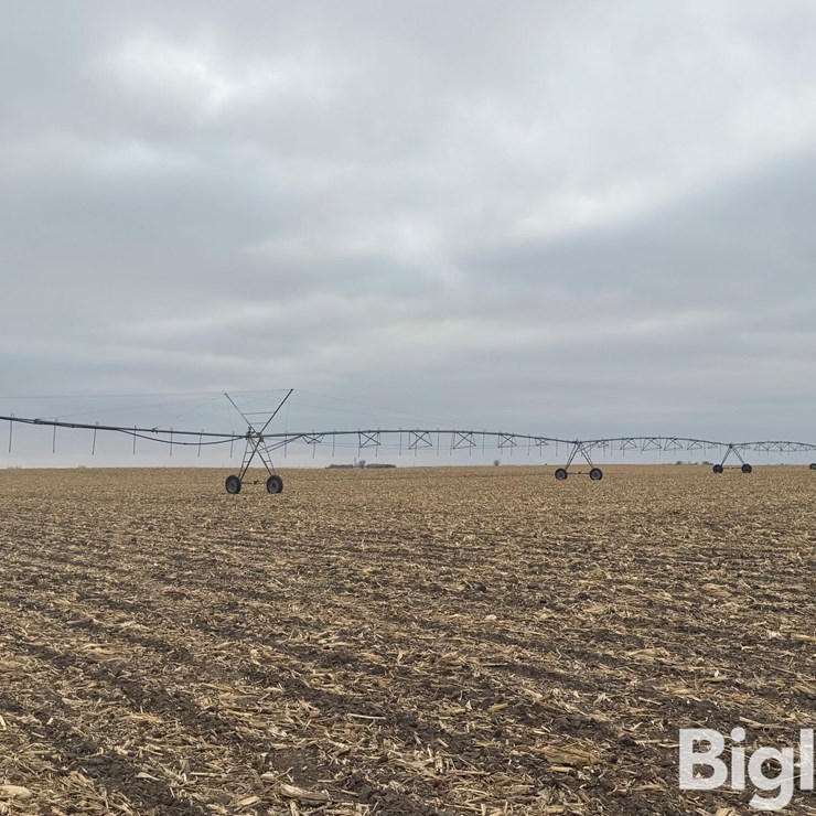 2002 VALLEY CENTER PIVOT