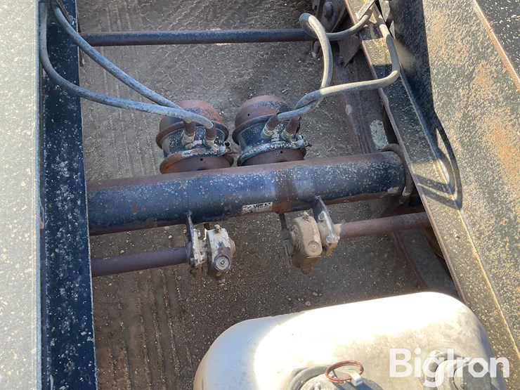 2002-neville-sprayer-trailer-image-11