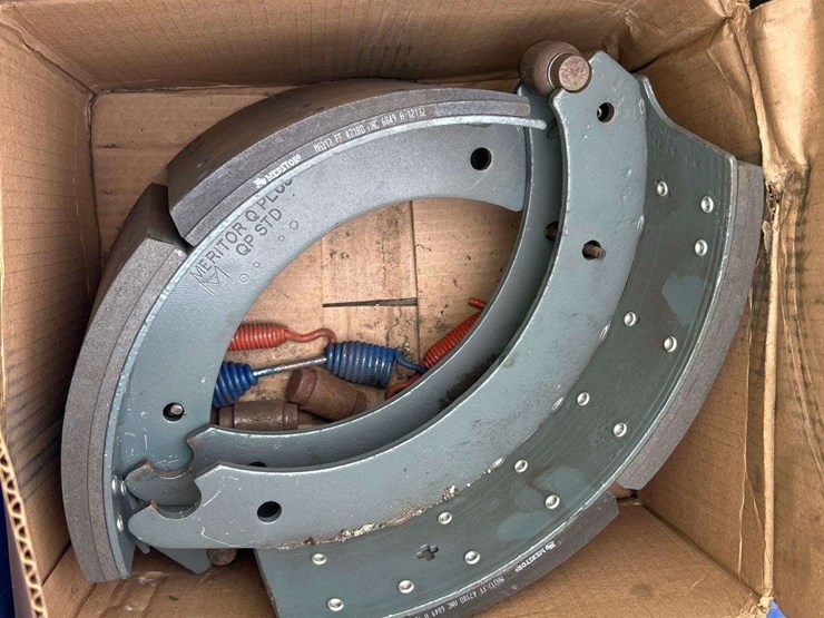 85-gallon-diesel-fuel-tank-and-brakes-shoe-kit-image-7