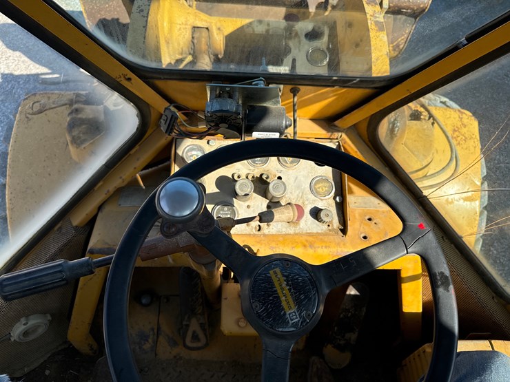 caterpillar-950-image-7