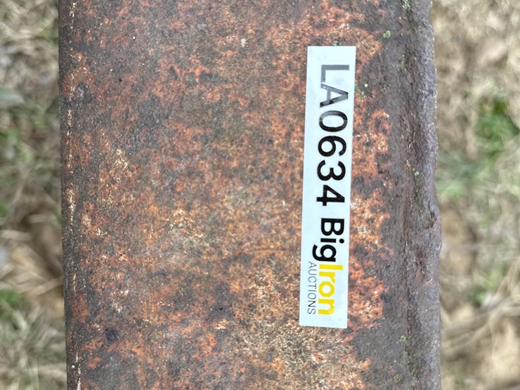 international-806-image-18