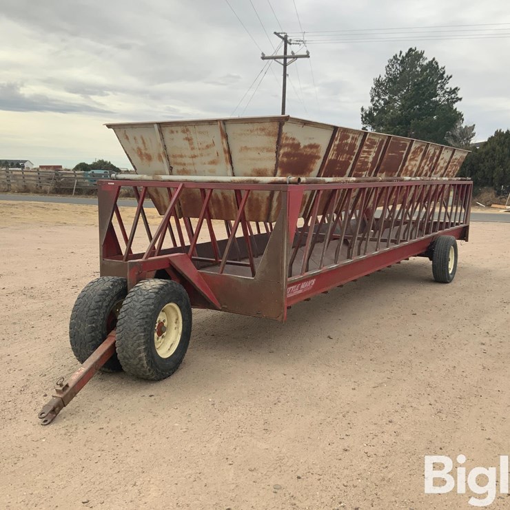 Cattle Man’s Choice Bale Feeder Wagon
