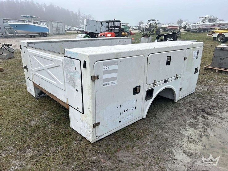 service-truck-body-image-2