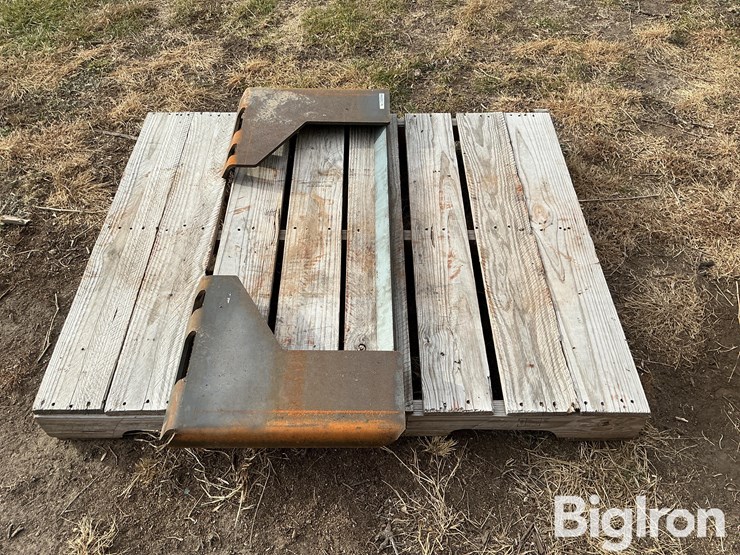 open-face-skid-steer-plate-image-8