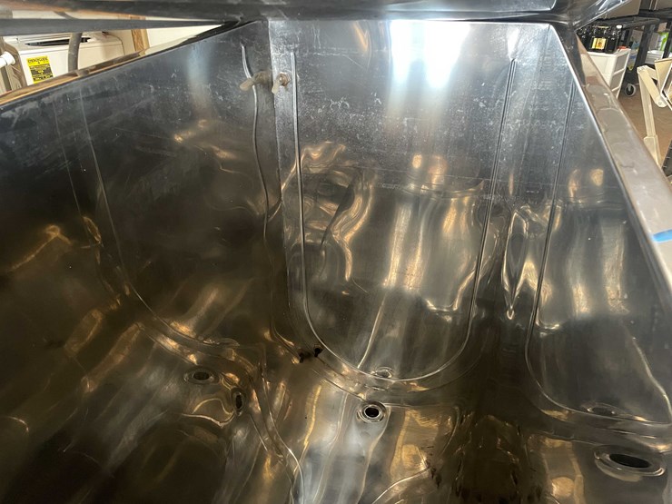 #6180-•-cdl-stainless-steel-tank-with-high-and-low-gauges-image-12