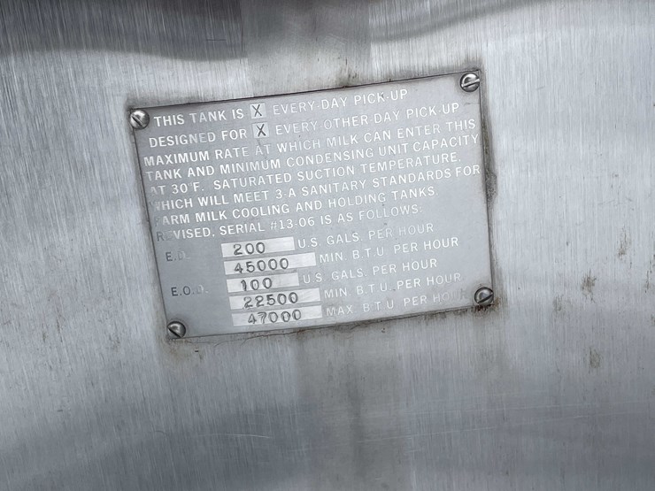 #3515-•-milkeeper-cooling-tank-image-11
