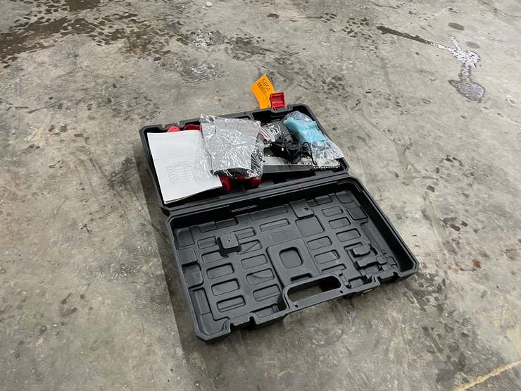 #5854-•-eletrosserra-a-bateria-electric-chainsaw-image-6