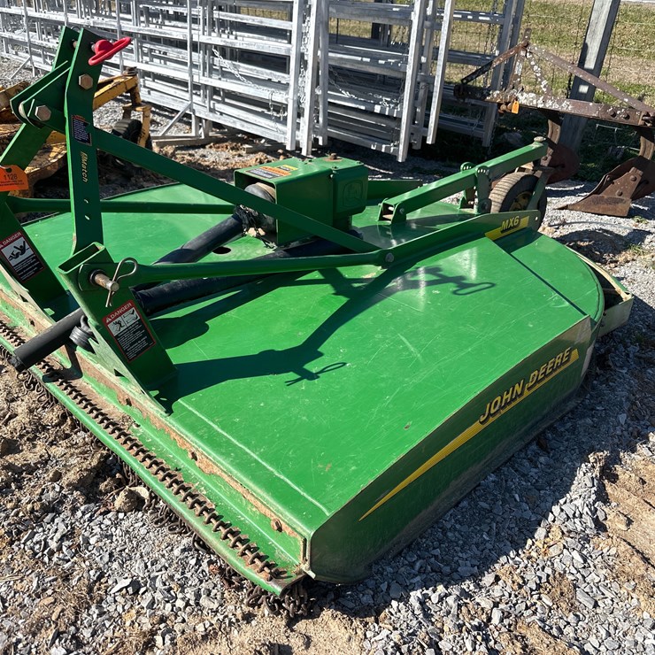 JOHN DEERE MX6