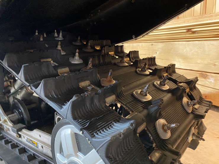 #3789-•-2006-ski-doo-mach-z-1000-sdi-snowmobile-image-11