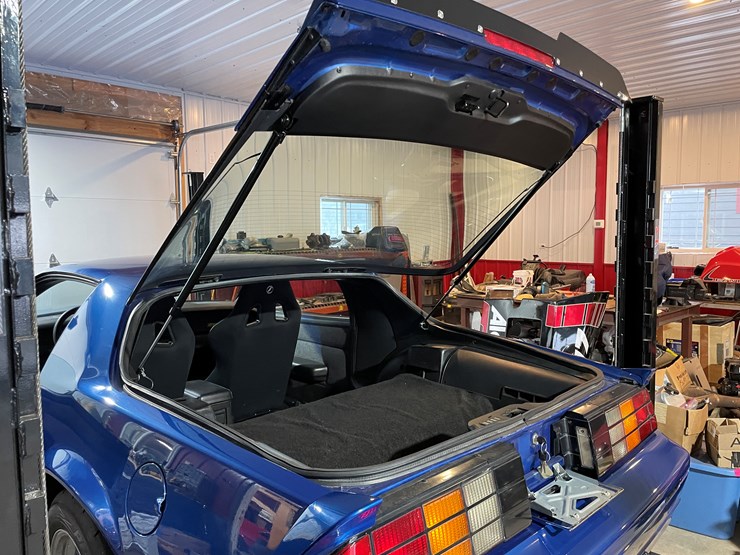 #3811-•-1990-chevrolet-camaro-iroc-z-rare-1le-(has-wi-title)-image-25