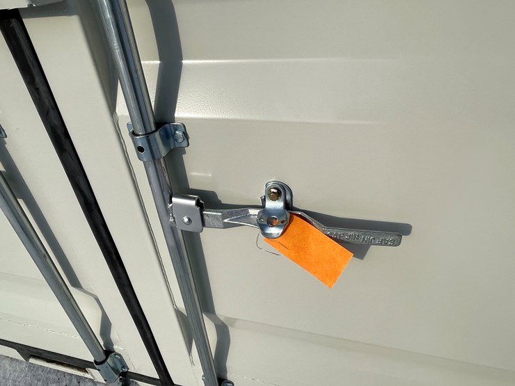 #106-•-10'-storage-container-image-17