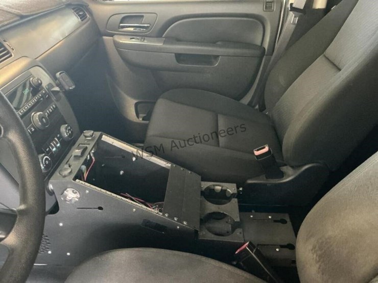 chevrolet-tahoe-image-19