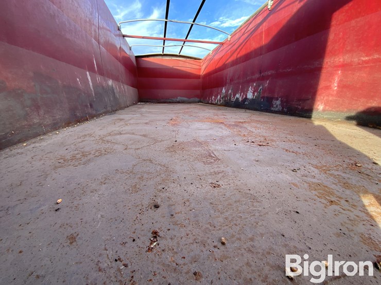 1997-international-4900-image-10