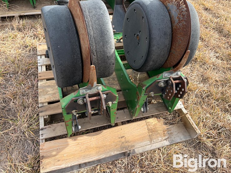 john-deere-1770nt-image-11