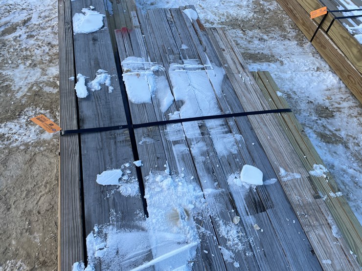 #3790-•-bundle-of-laminated-wood-beams-image-14