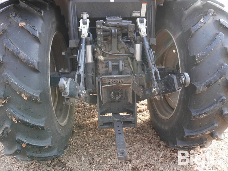 2017-case-ih-maxxum-135-image-19