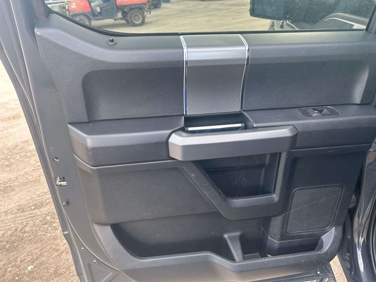 2016-ford-f150-image-22