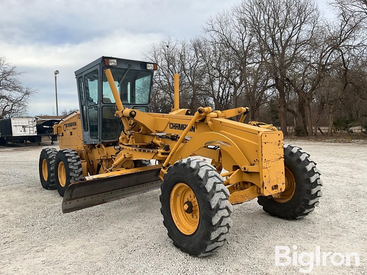 1997-champion-720a-image-3