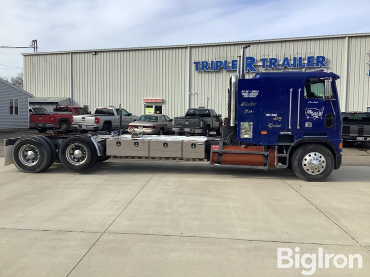 1997-freightliner-flb42st-t/a-cabover-truck-tractor-image-4