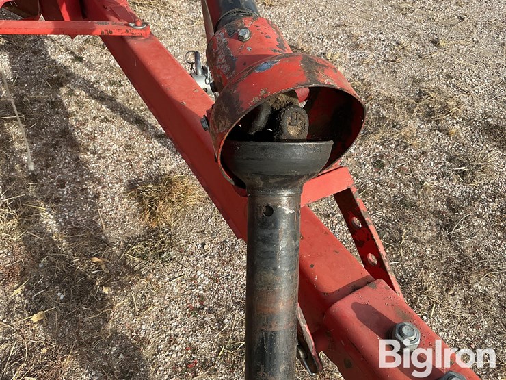 massey-ferguson-128-image-13