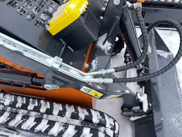 #304-•-new-landhonor-mini-skid-steer-loader-image-25