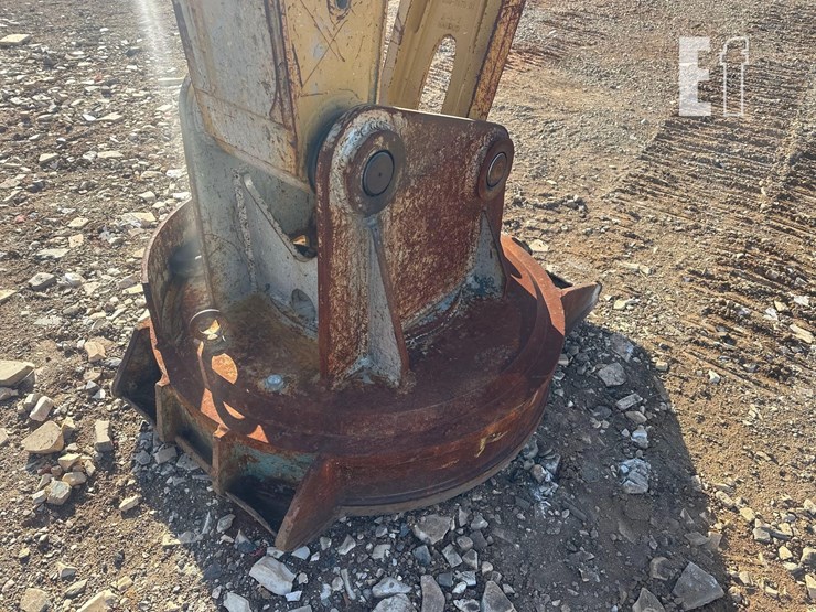 2020-caterpillar-325flcr-image-18