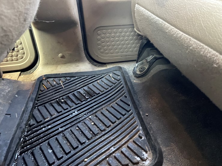 2000-ford-f350-image-46